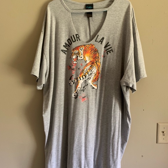 plus size tiger shirt